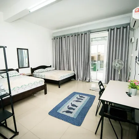 Mkb Homestay - Landed Studio Room With 2 Queen Bed And Free Parking Shah Alam Exterior photo