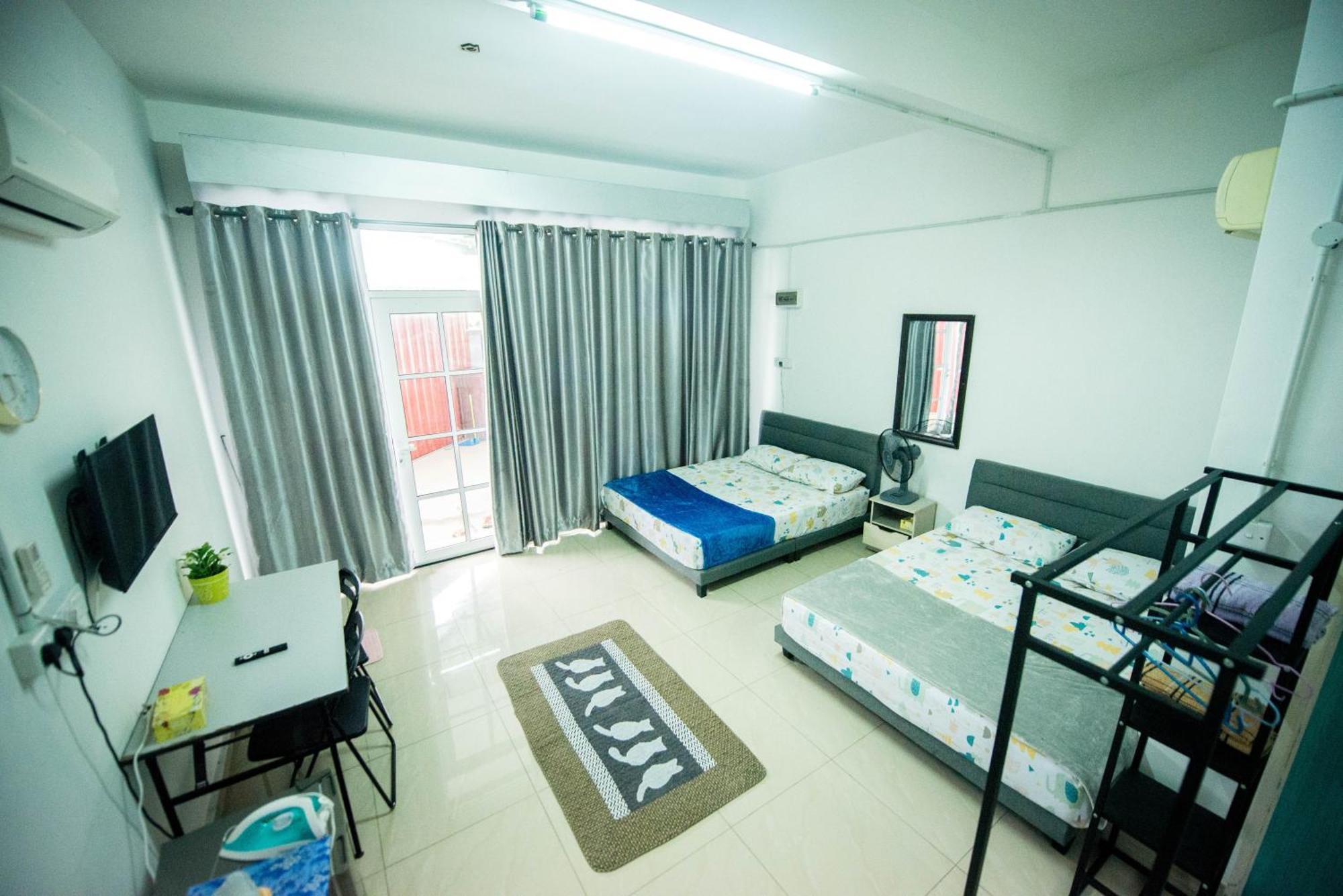 Mkb - Landed With 2 Queen Bed And Free Parking Holiday home