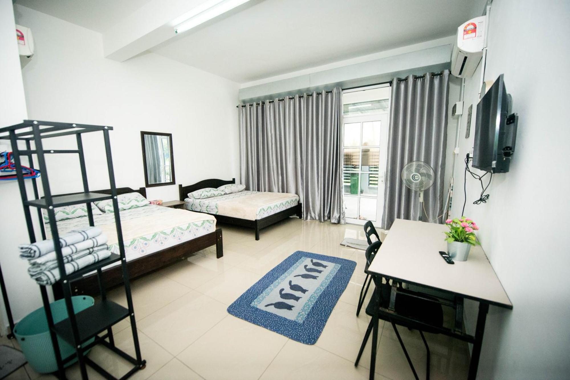 Mkb - Landed With 2 Queen Bed And Free Parking Holiday home *